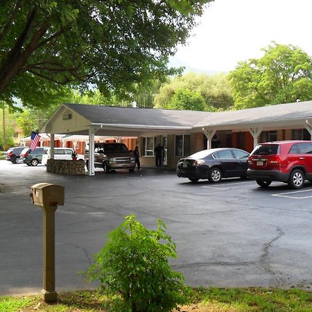 Travelowes Motel - Maggie Valley Exterior foto