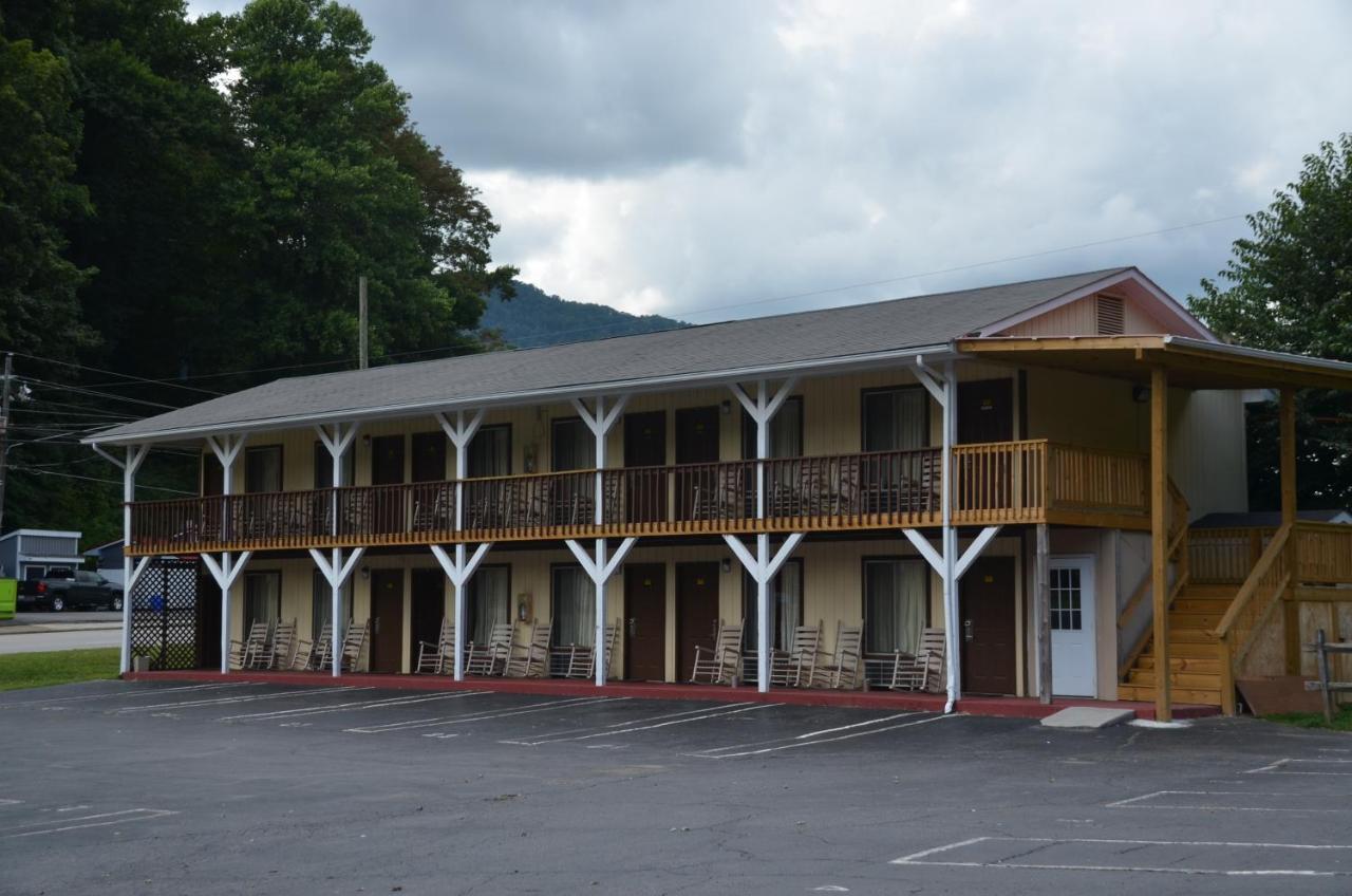 Travelowes Motel - Maggie Valley Exterior foto