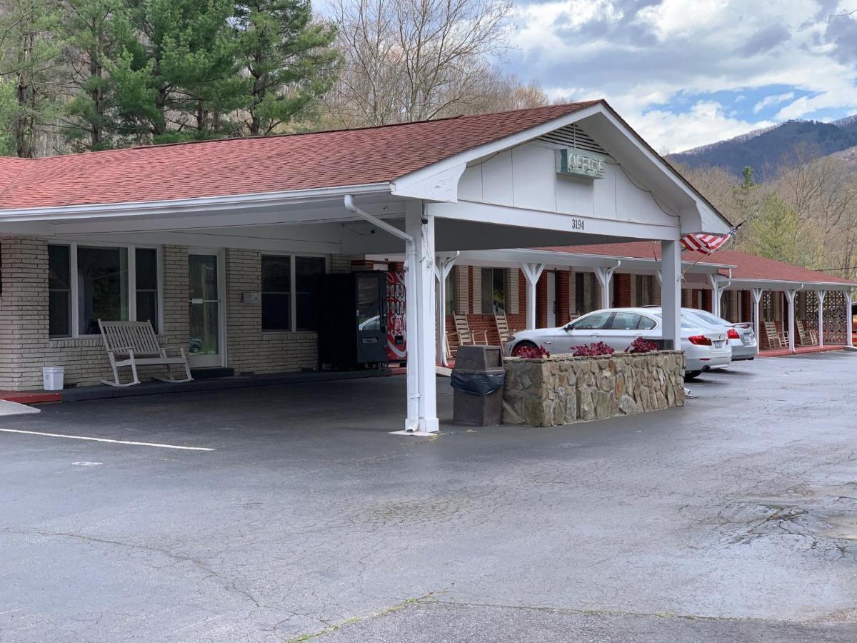 Travelowes Motel - Maggie Valley Exterior foto